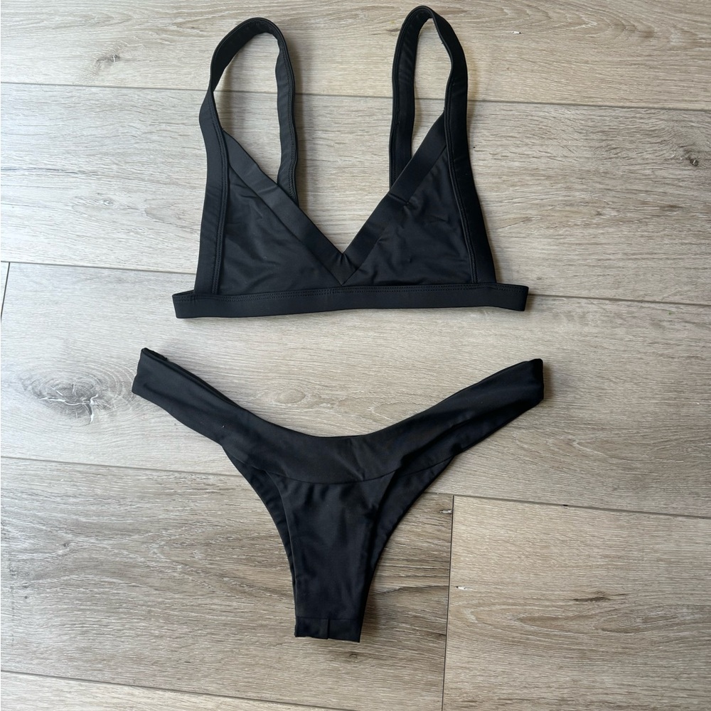 fAE Swim all black 2 piece